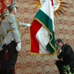 Парчам рамзи давлатдорӣ! (иншо, эссе дар бораи парчам)